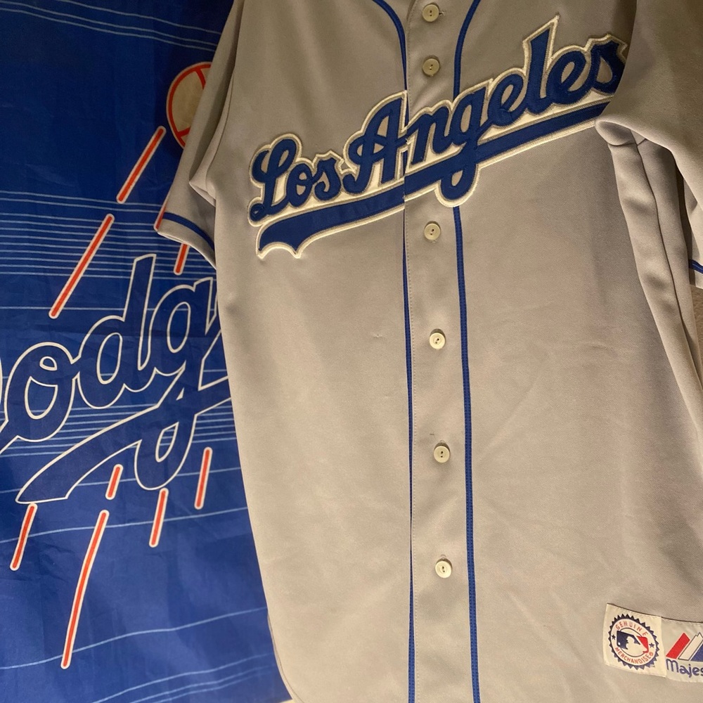 In great condition no stains no holes